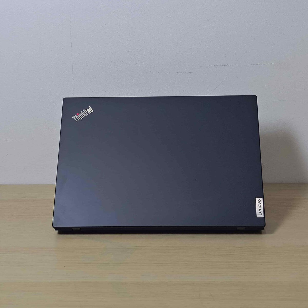 Lenovo Thinkpad L14G2 Belakang Tengah Lenovo Thinkpad L14G2 Belakang Tengah Butik Laptop